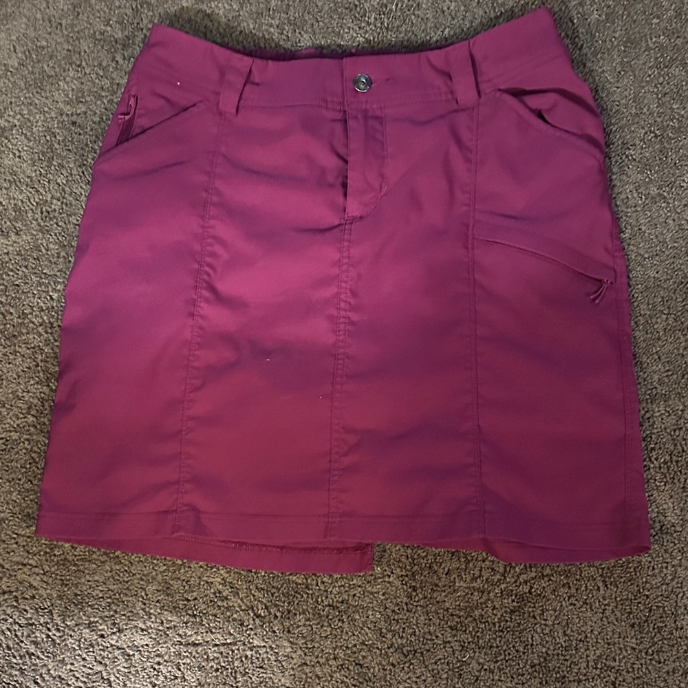 Duluth Trading Company- Dry on the Fly Skort size 12